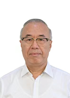肩负着实现国防现代化